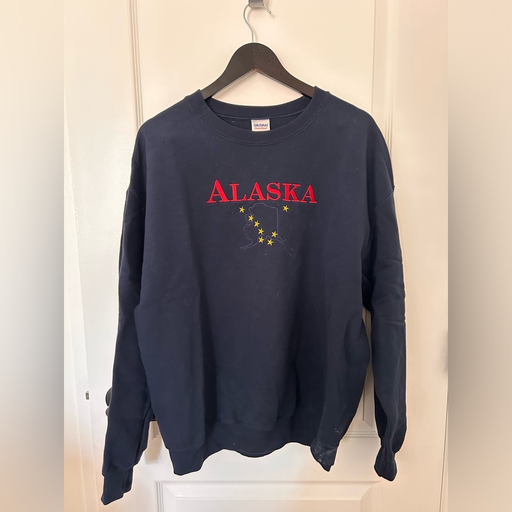 Alaska crewneck, size L